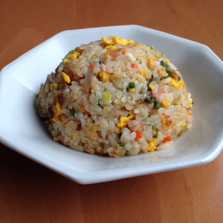 ハムと玉ねぎのチャーハン レシピ 作り方 By ちーたまちー 楽天レシピ ハムと玉ねぎのチャーハン レシピ 作り方 By ちーたまちー 楽天レシピ